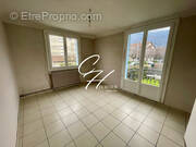 Appartement à ECHIROLLES