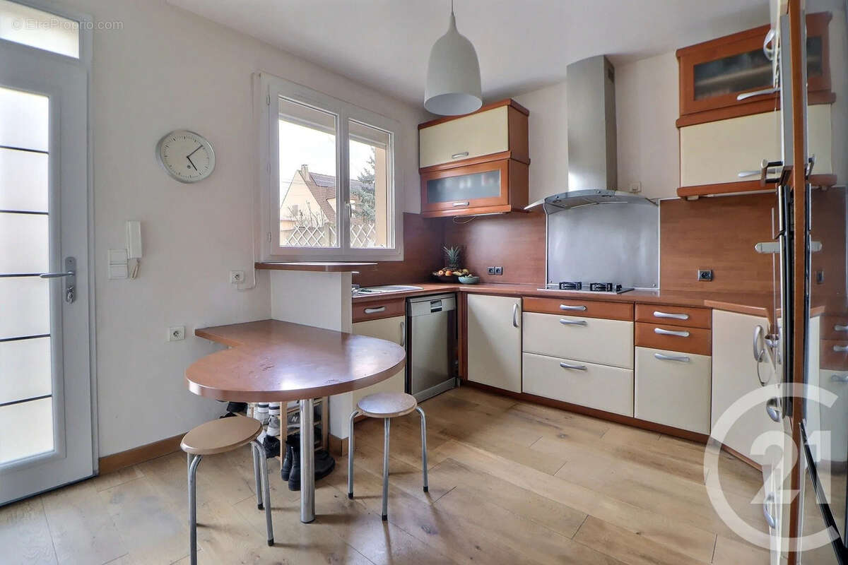 Maison à AULNAY-SOUS-BOIS