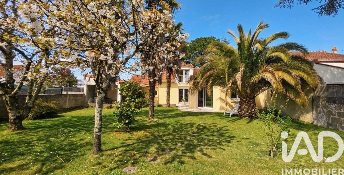 Photo 1 - Maison à SAINT-SEBASTIEN-SUR-LOIRE