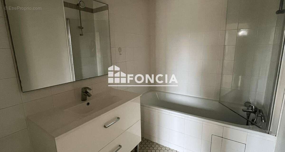 Appartement à VERSAILLES