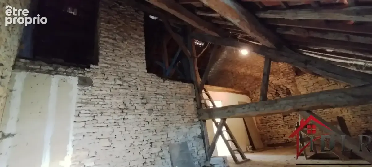 Jolie maison à rénover, sept pièces, 197 mètres arrés habita - photo 18