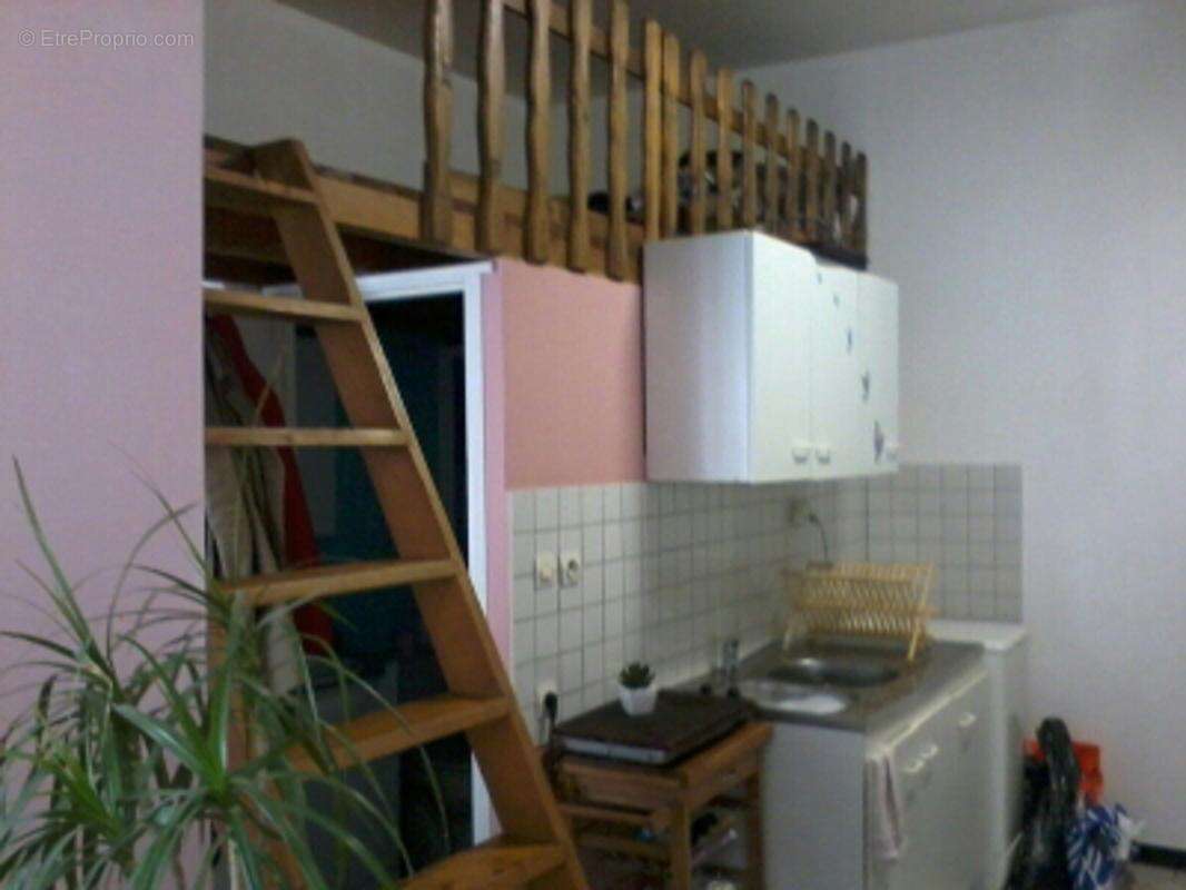  Immeuble de rapport 4 appartements – Déjà loué ! RENDEMENT EXCEPTIONNEL : 13,50% BRUT À VALENCIENNES ! - photo 3