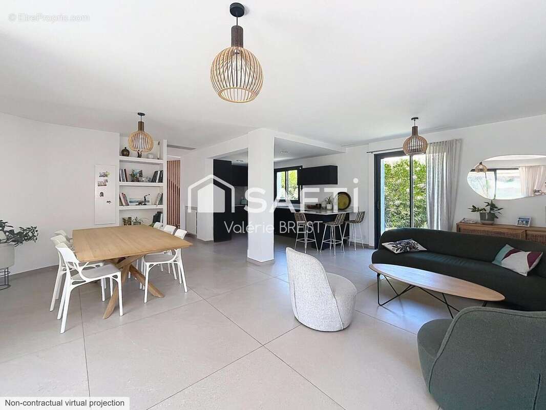 Maison 210 m² à Carry-Le-Rouet  - photo 6