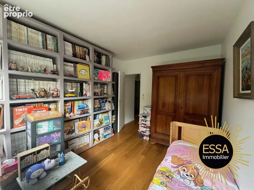 Appartement 3 pièces 74 m² à vendre à Rocquencourt (78150) - photo 8