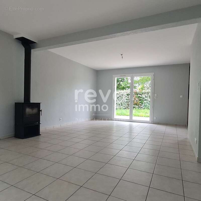 Maison à MAUVES-SUR-LOIRE