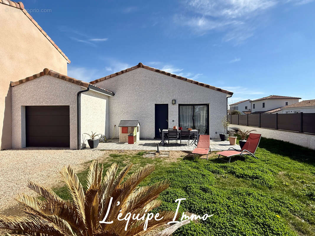 Maison contemporaine T5 de 120m2 sur 467m2 - photo 14