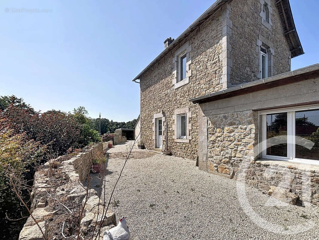 Maison à PLOUARET