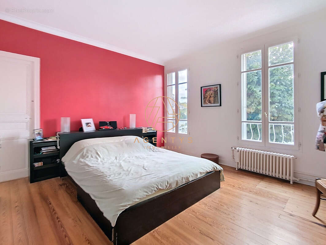 Maison à SAINT-MAUR-DES-FOSSES