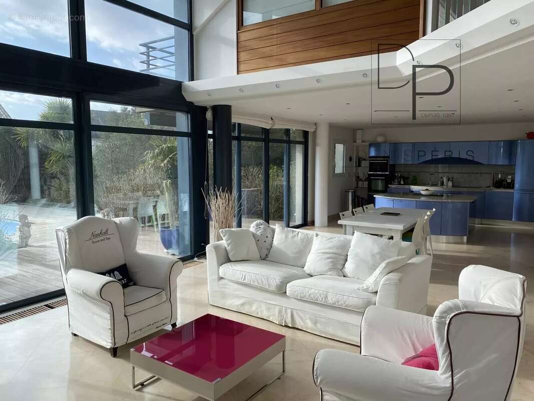 Maison contemporaine avec piscine la govelle - photo 6