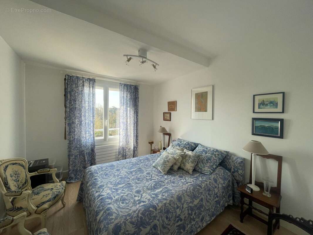 Appartement à ROMANS-SUR-ISERE