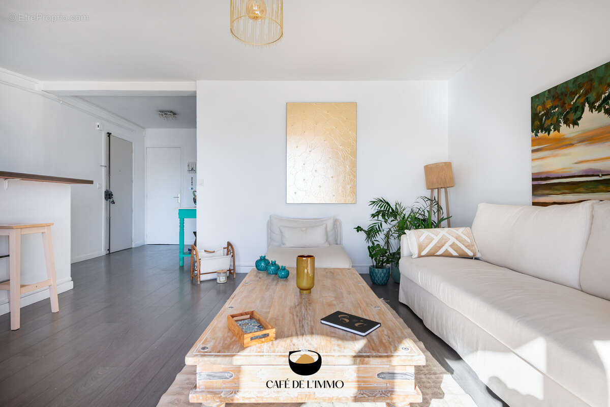 Appartement à MARSEILLE-12E