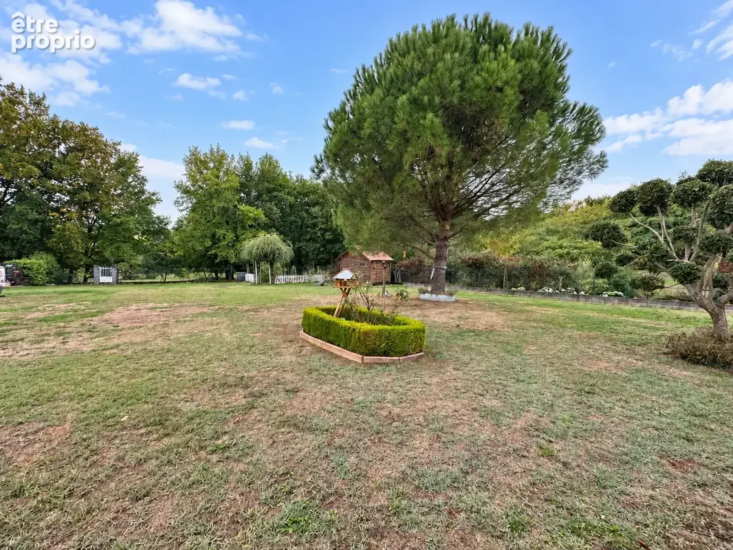 Maison - T5 - Le Fousseret - Garage - Jardin - photo 2