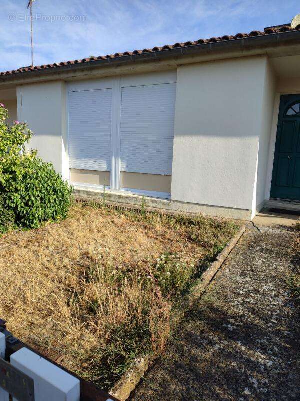 Maison 4 pièces 76 m2 TREMENTINES Jardin - photo 5