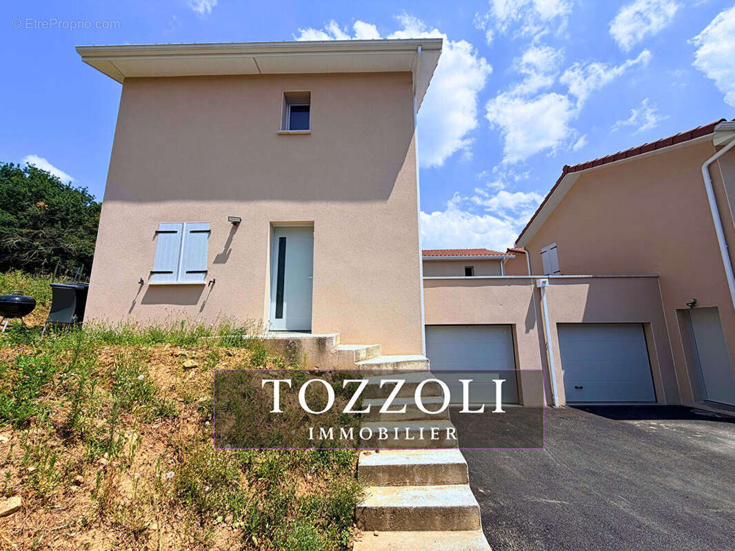 Maison L'isle D'abeau 4 pièce(s) 80.37 m2 - photo 2