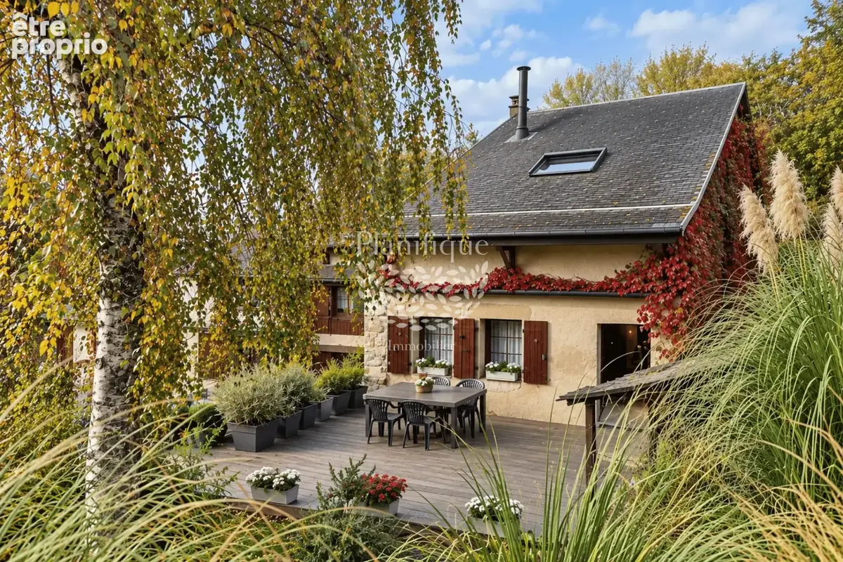 Minzier   maison de caractère, 160 m2, jardin arboré et cadre privilégié - photo 1