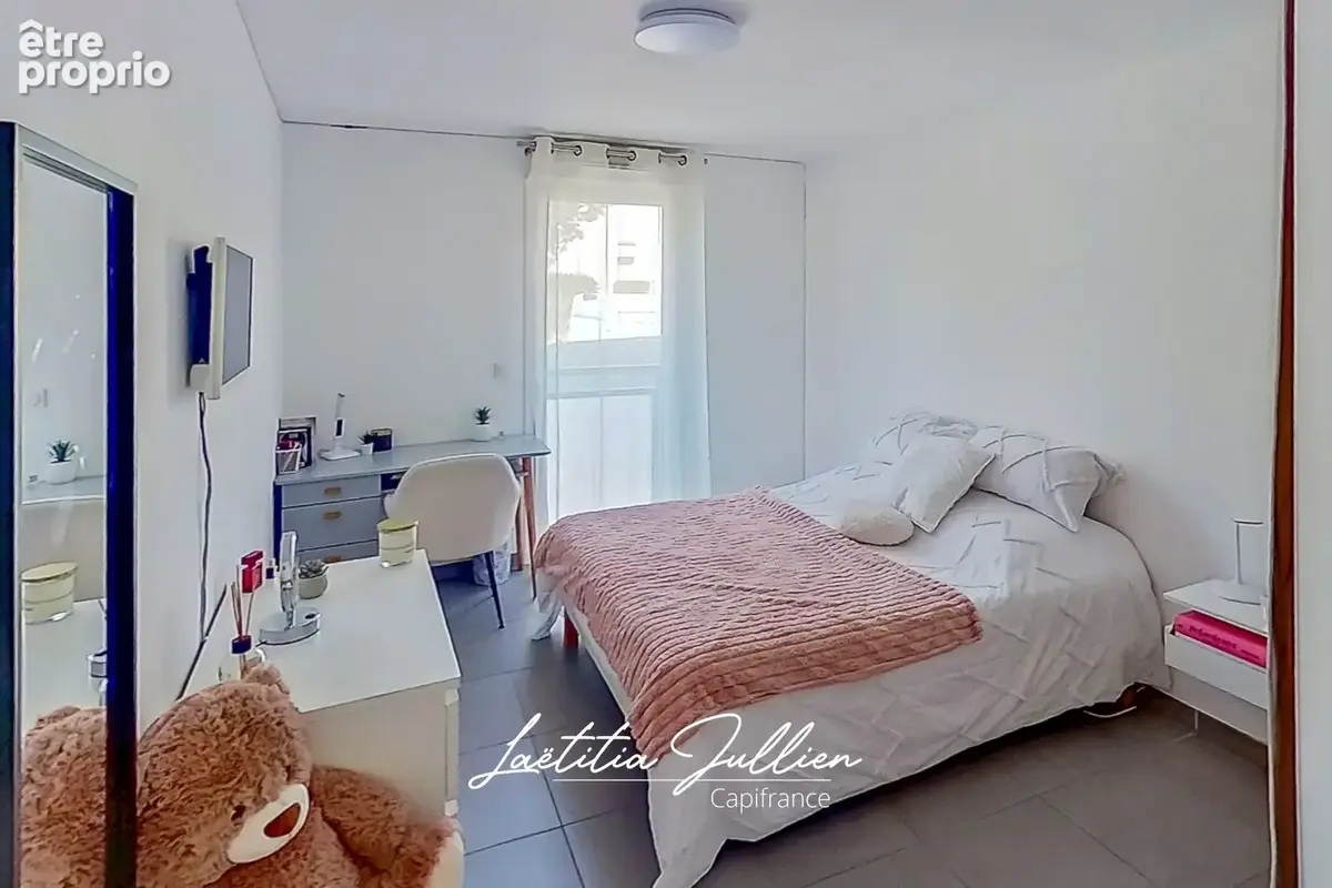 En Exclusivité par Laëtitia JULLIEN – Marseille 12ème – Les Caillols – Duplex T4 de 94 m² avec deux terrasses, parking, garage e - photo 16