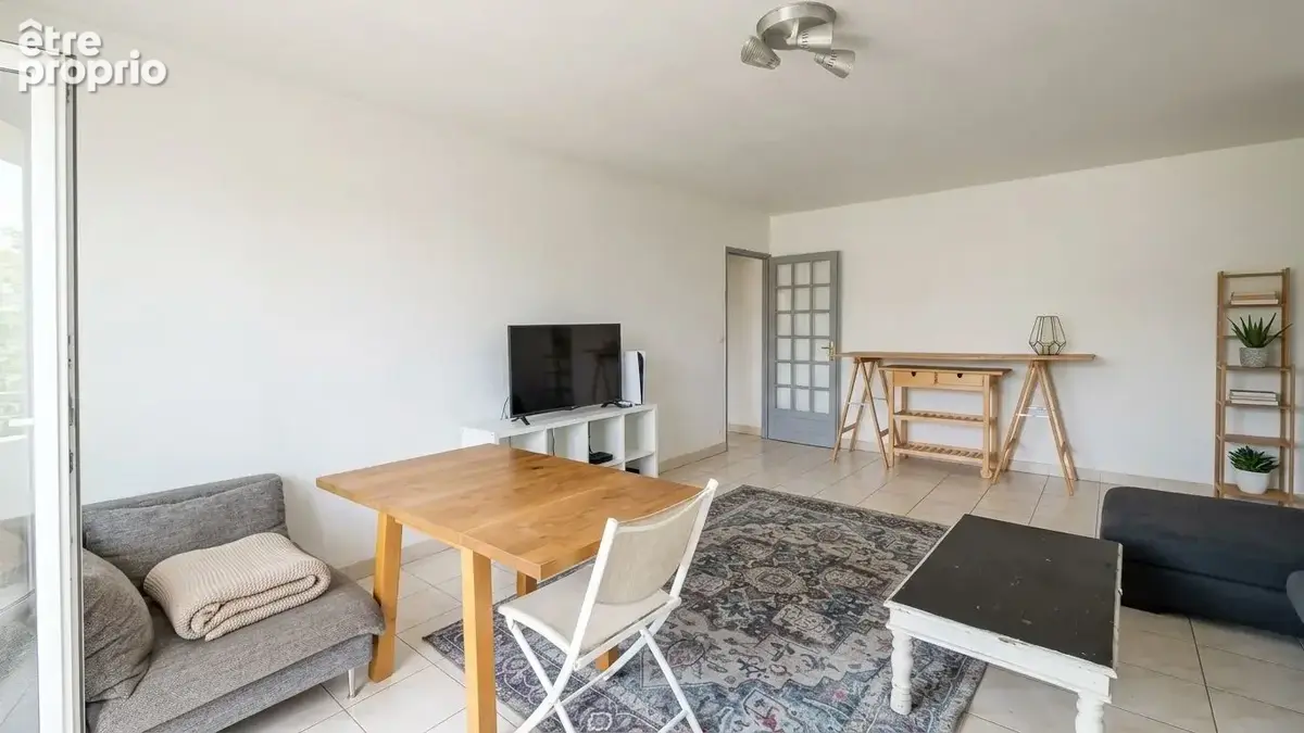 Appartement À Vendre - photo 2
