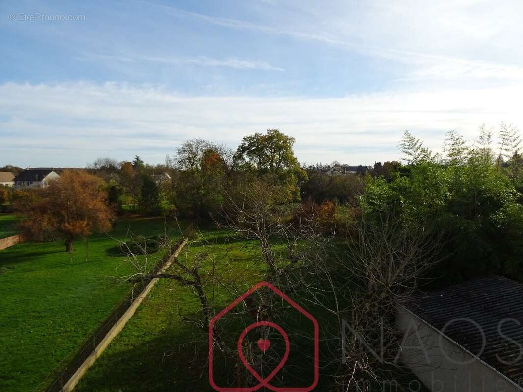 Maison à AUBIGNY-SUR-NERE