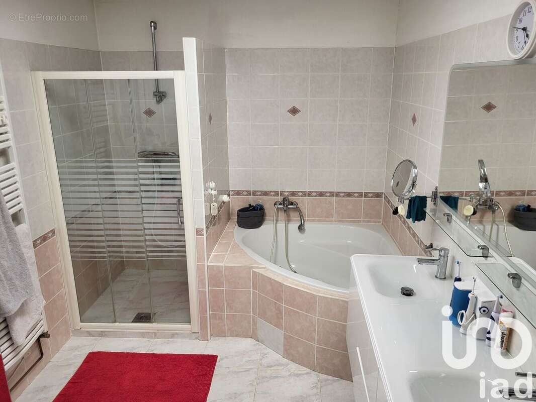 Photo 5 - Maison à LUYNES