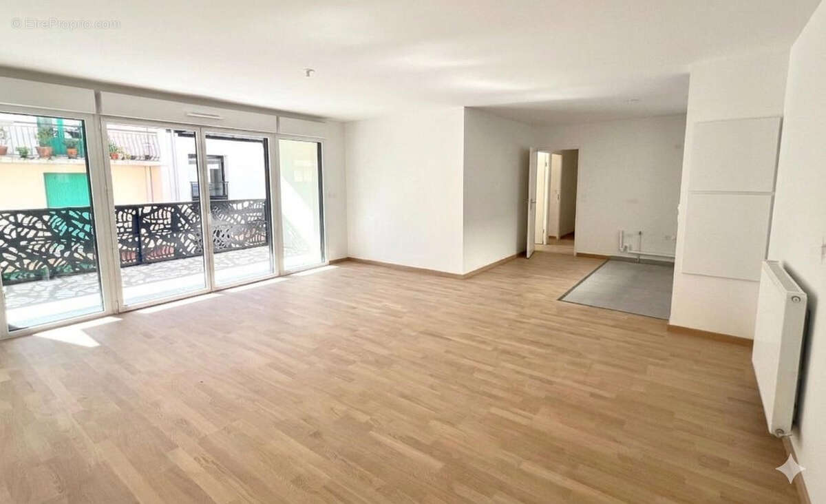 Appartement T4 + Terrasse - Quartier Saint Cyprien - photo 5
