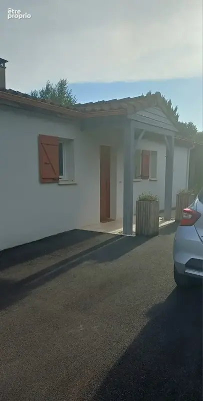 Saint sauvant maison plain pied 4 chambres garage terrain de 5000 m2 environ - photo 2
