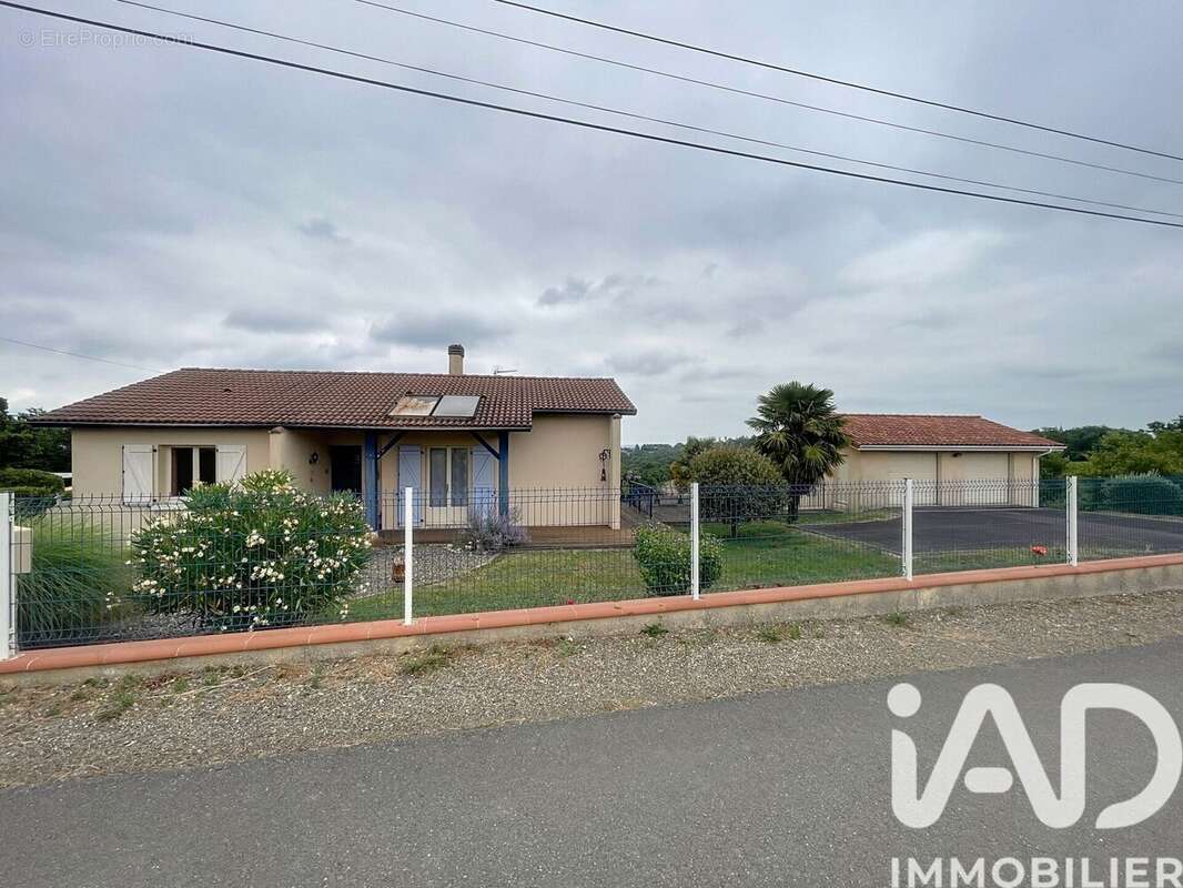Maison 73 m² à Viella  - photo 2