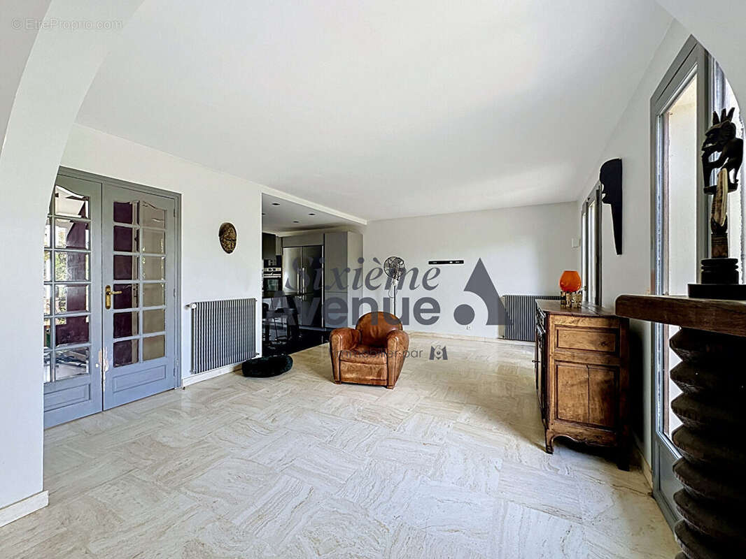 Maison à NOISY-LE-GRAND
