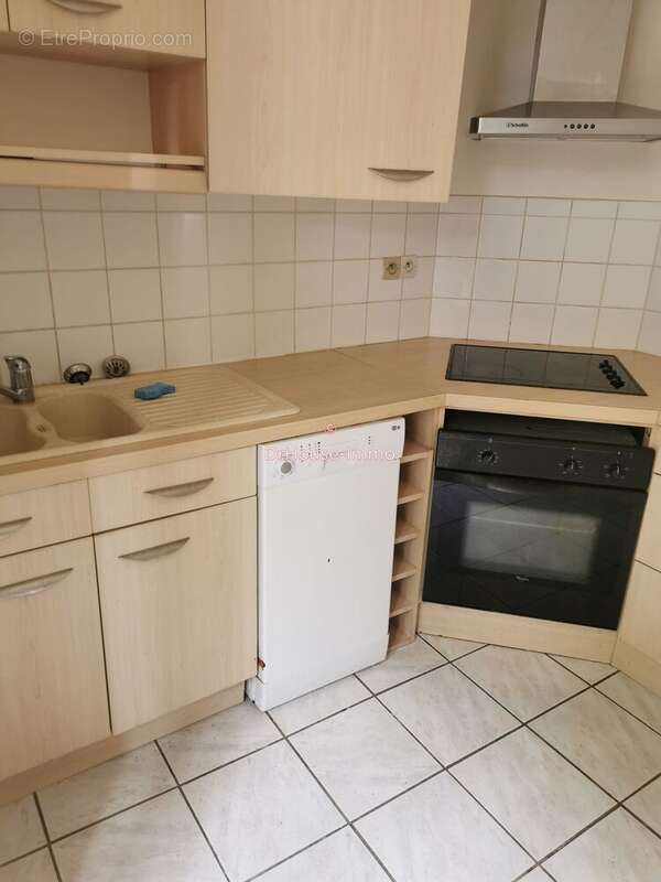 Maison à LA ROCHE-DERRIEN