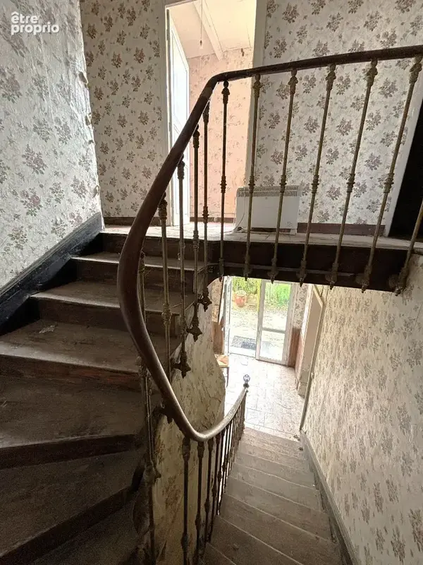 Maison de maître à rénover -Proche Montreuil-Bellay - photo 5