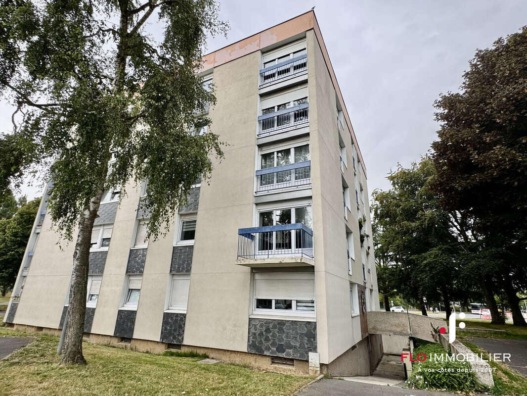 Appartement à HEROUVILLE-SAINT-CLAIR
