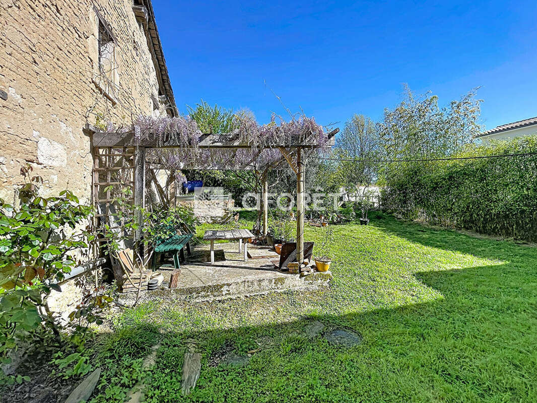 Maison à CAUMONT