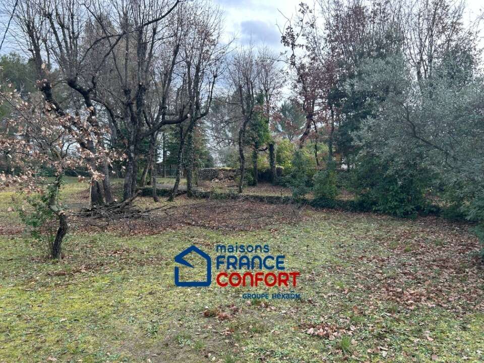 Terrain à DRAGUIGNAN