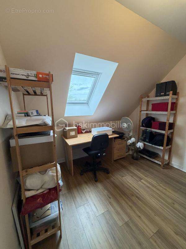 Maison à CHATEAUNEUF-SUR-SARTHE