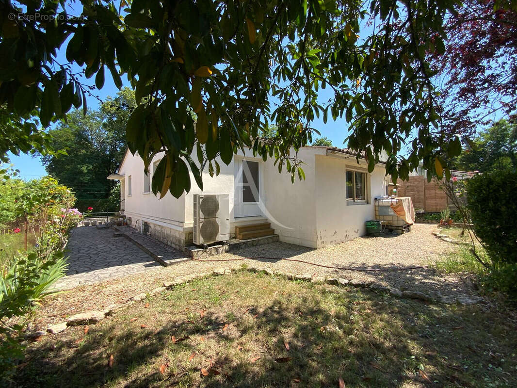 Maison centre Jonzac avec piscine ! - photo 9