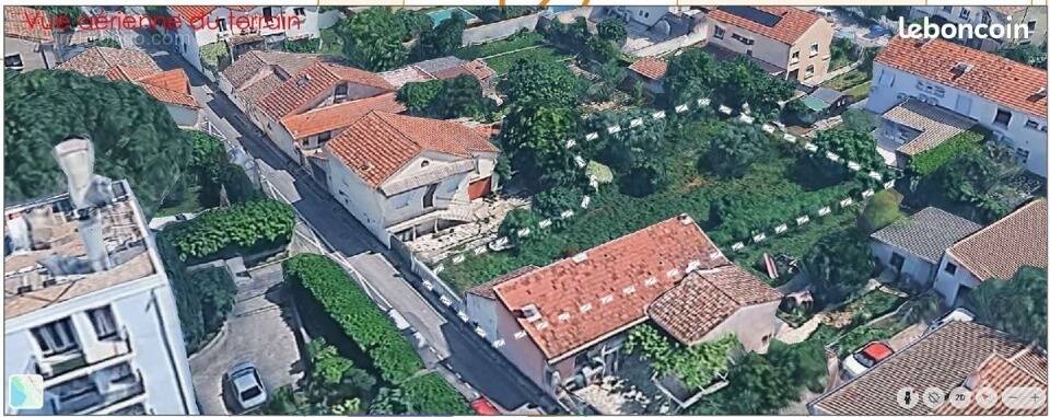 Terrain à NIMES
