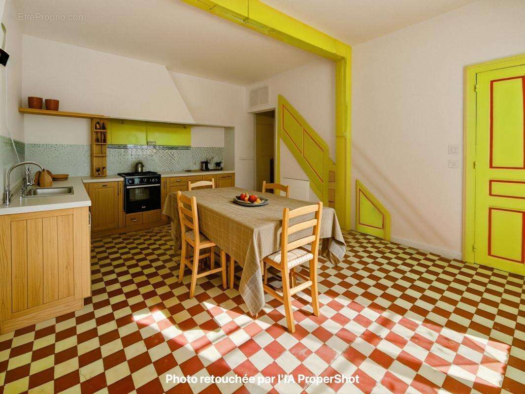 Maison ancienne à fort potentiel – Centre-bourg dynamique  - photo 9