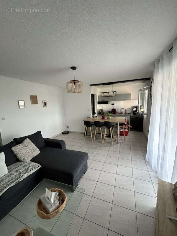 Appartement 2 pièces lumineux au dernier étage à Cavaillon - Idéal investisseur ! - photo 6