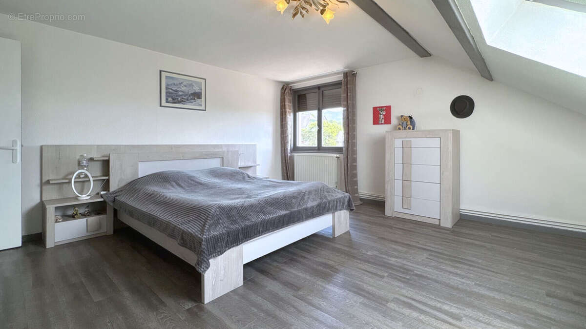 Maison 185 m² Gruffy - photo 5