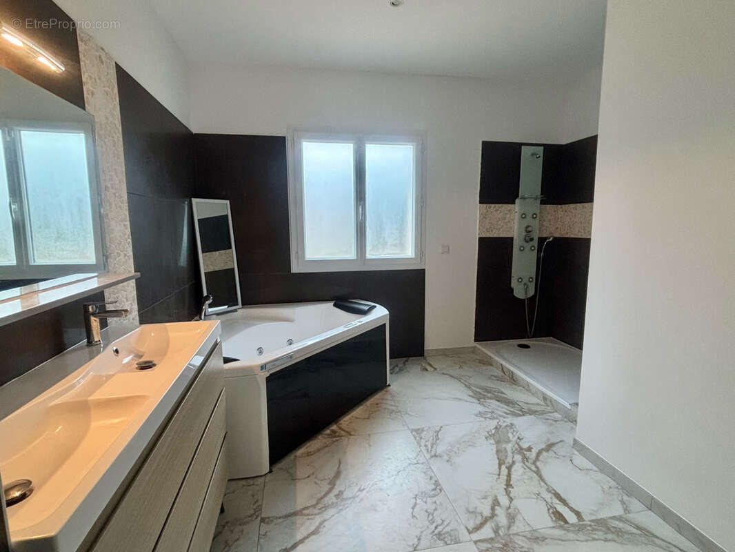 Maison à THIMERT-GATELLES