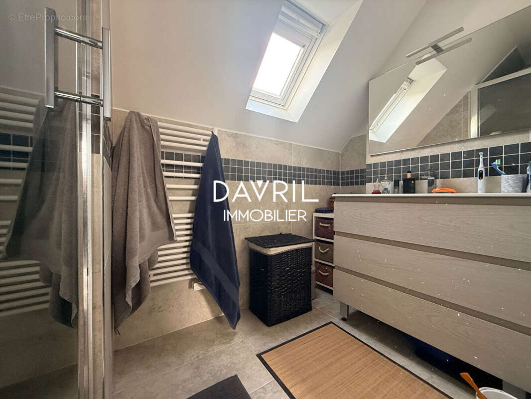 Maison à CONFLANS-SAINTE-HONORINE