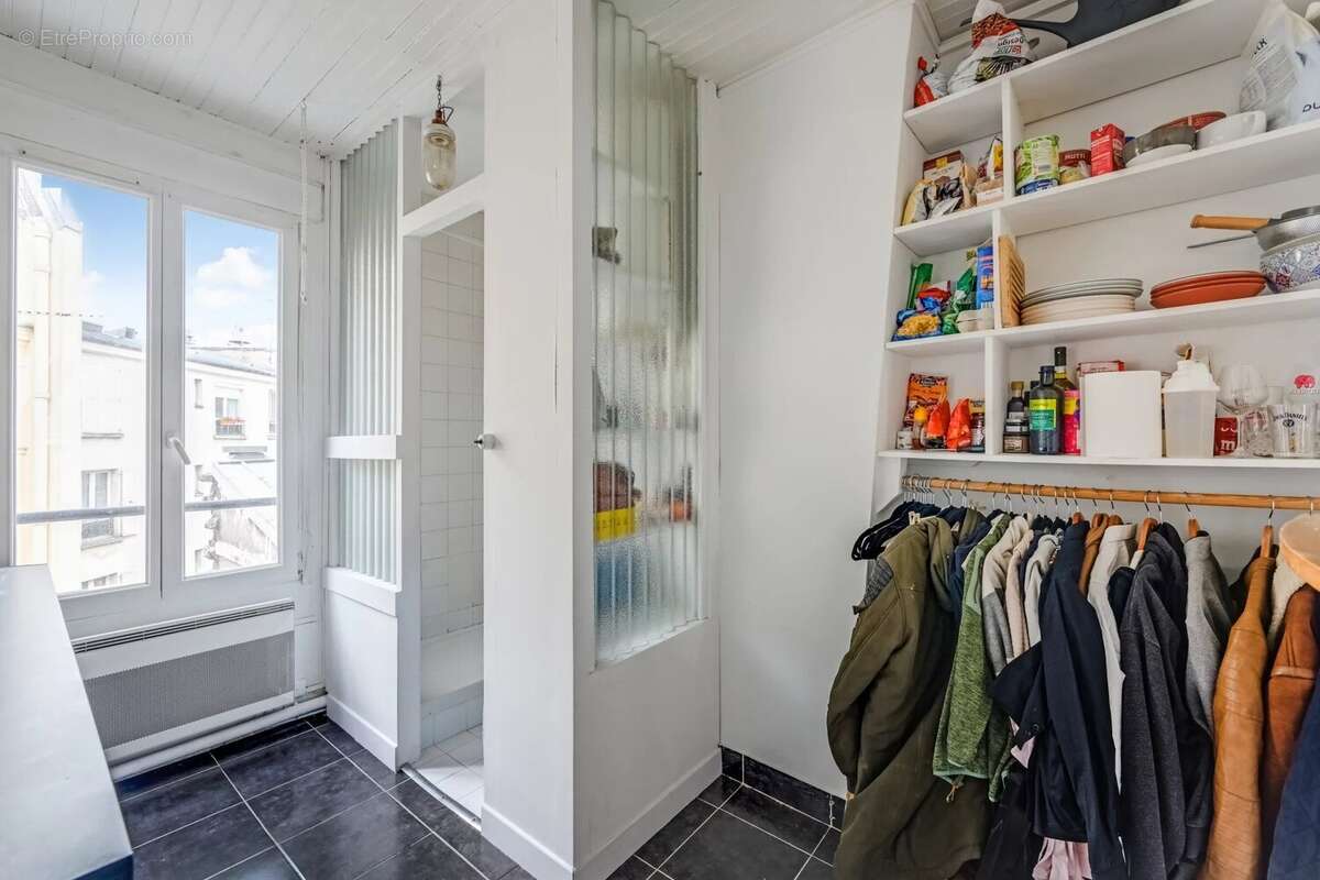 Appartement à PARIS-18E