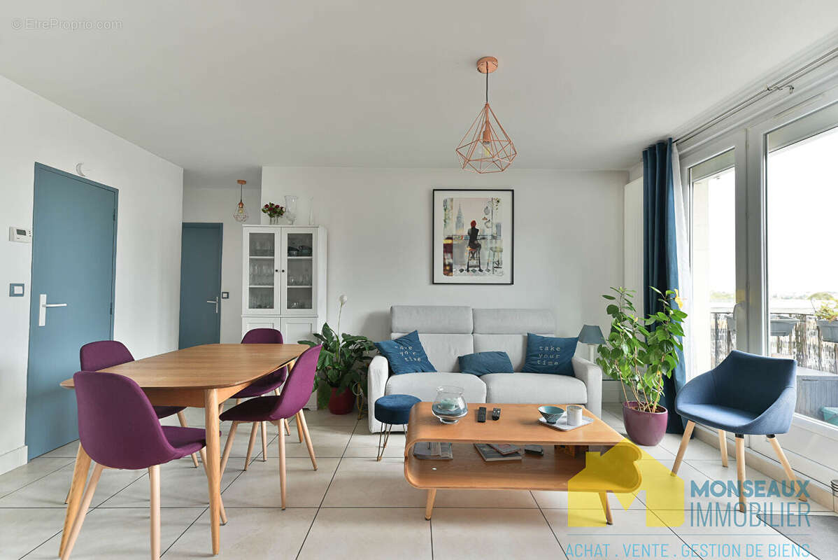 Appartement à EPINAY-SUR-ORGE