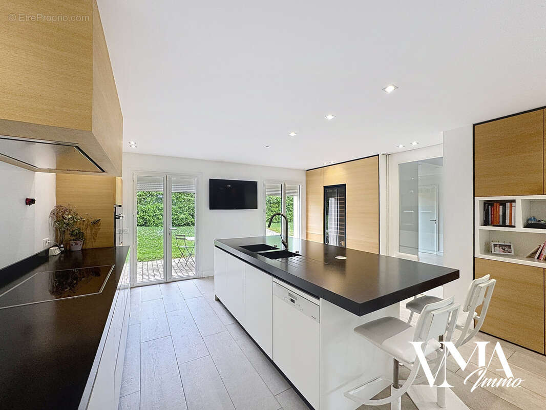 Maison à SAINT-CYR-AU-MONT-D'OR