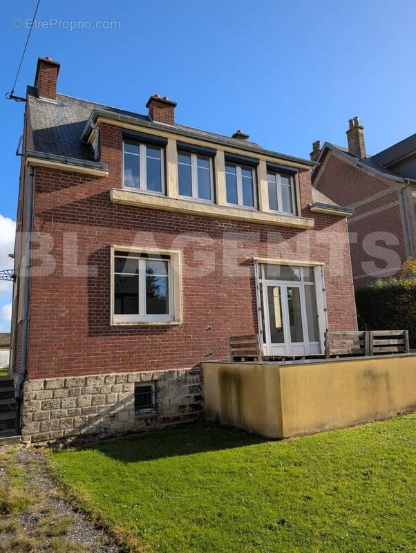 WhatsApp Image 2025-10-27 à 11 - Maison à FORMERIE