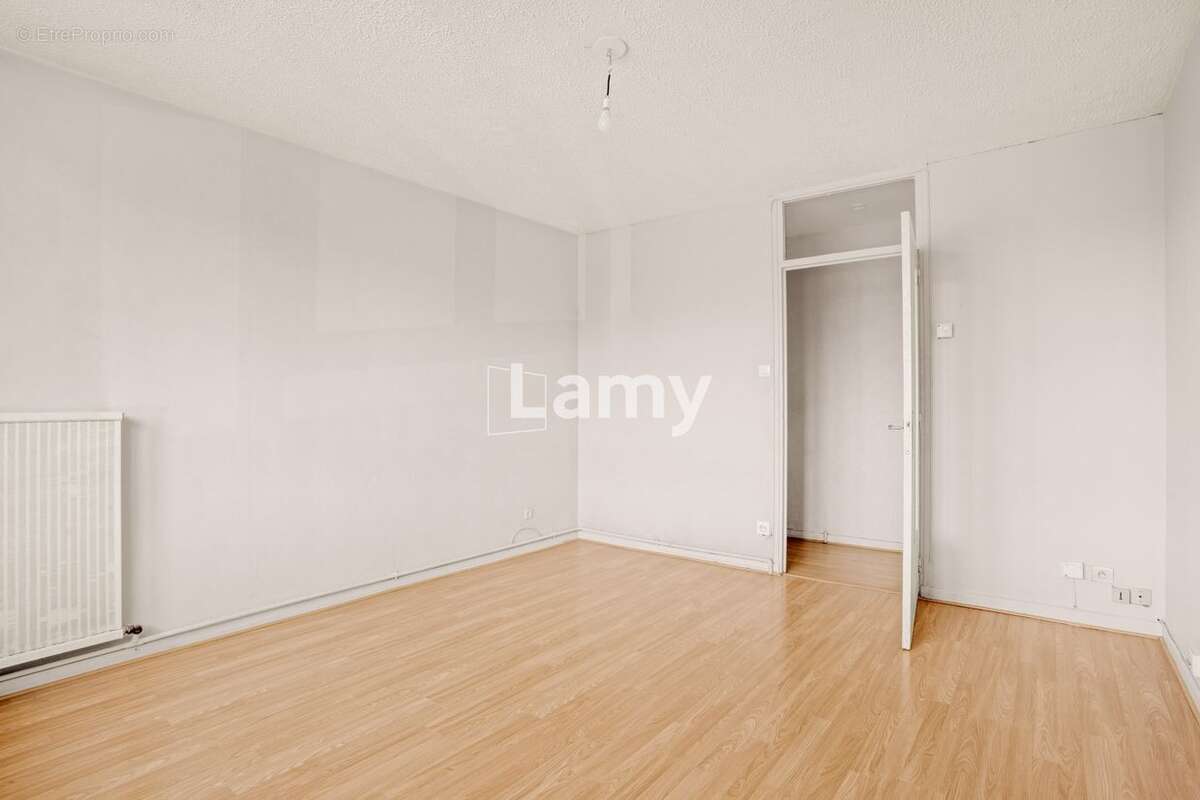 Appartement à CORBAS