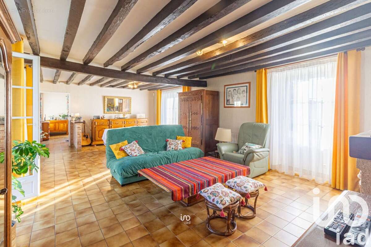 Photo 3 - Maison à LE PERRAY-EN-YVELINES