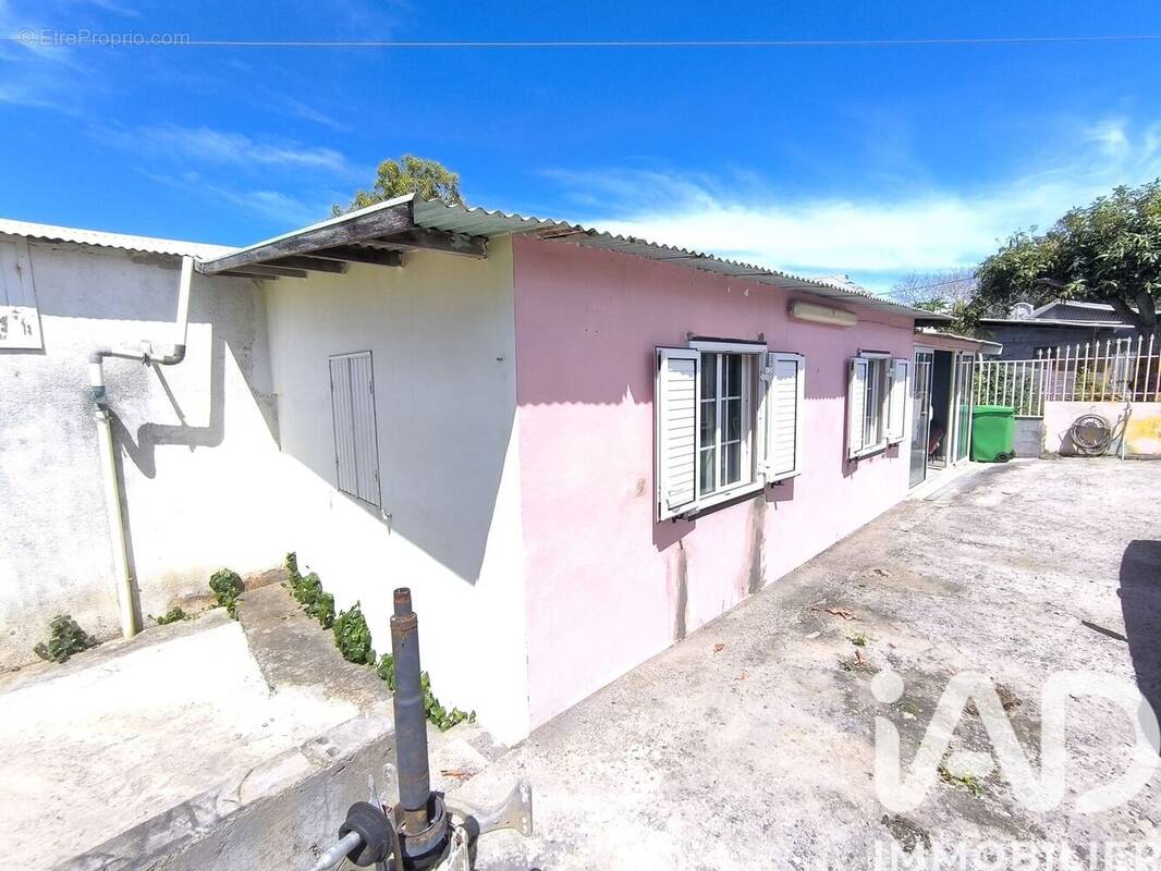 Photo 1 - Maison à SAINT-PIERRE