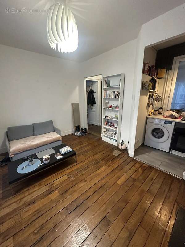 Appartement à PARIS-11E