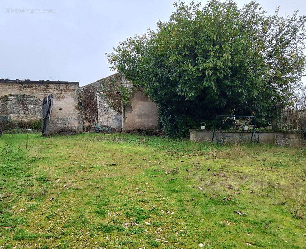 Maison à NERCILLAC