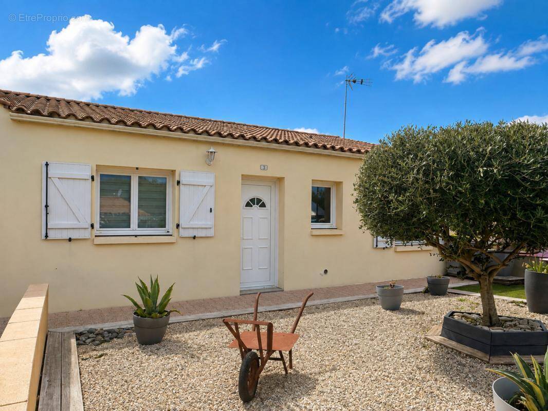 Maison à LA BOISSIERE-DES-LANDES